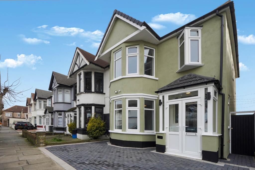 Main image of property: Somersby Gardens, Ilford, IG4