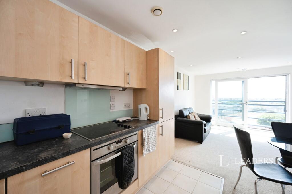 Property photo 8