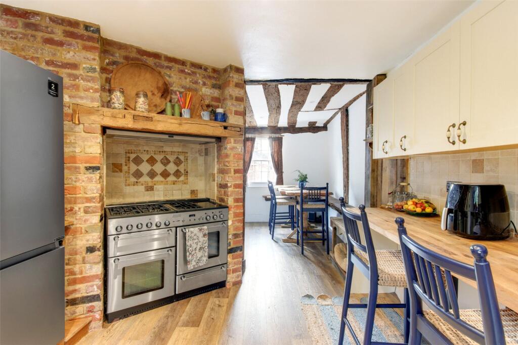 House in Maidstone, Sutton Valence - View 3