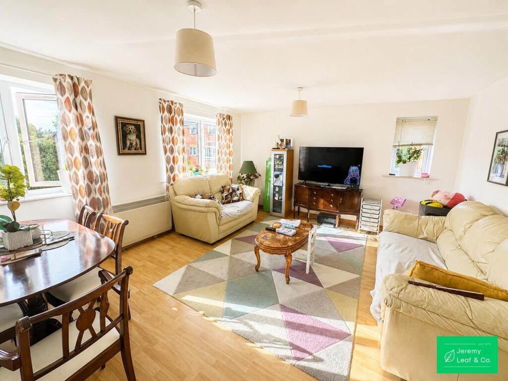 Main image of property: Taunton Drive, East Finchley, N2