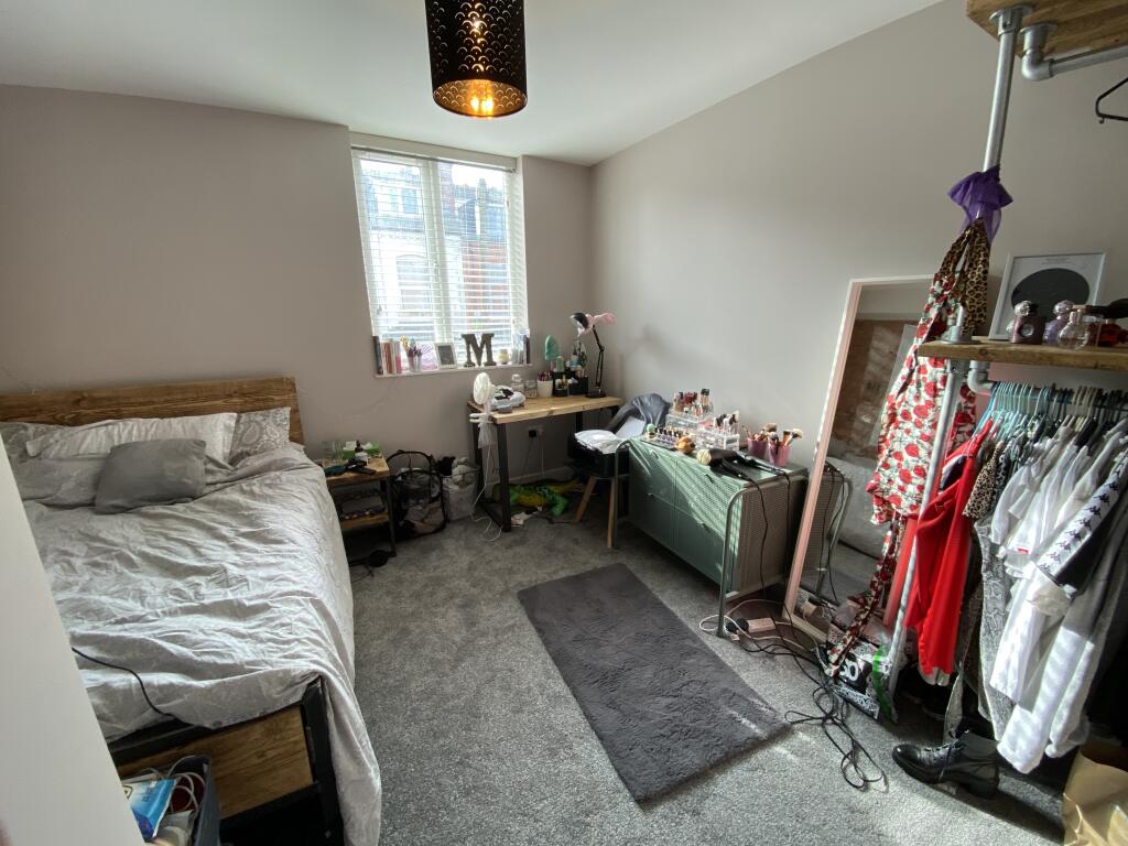 1 bedroom house for rent