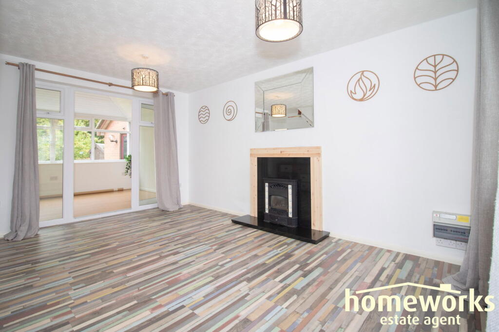Greenwood Drive, Scarning, Dereham, NR19 2TR photo 3