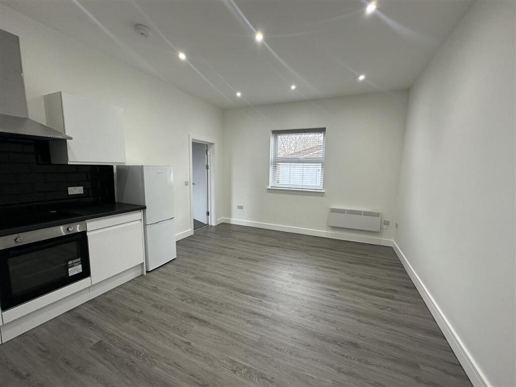 Main image of property: Shirley Road, Southampton