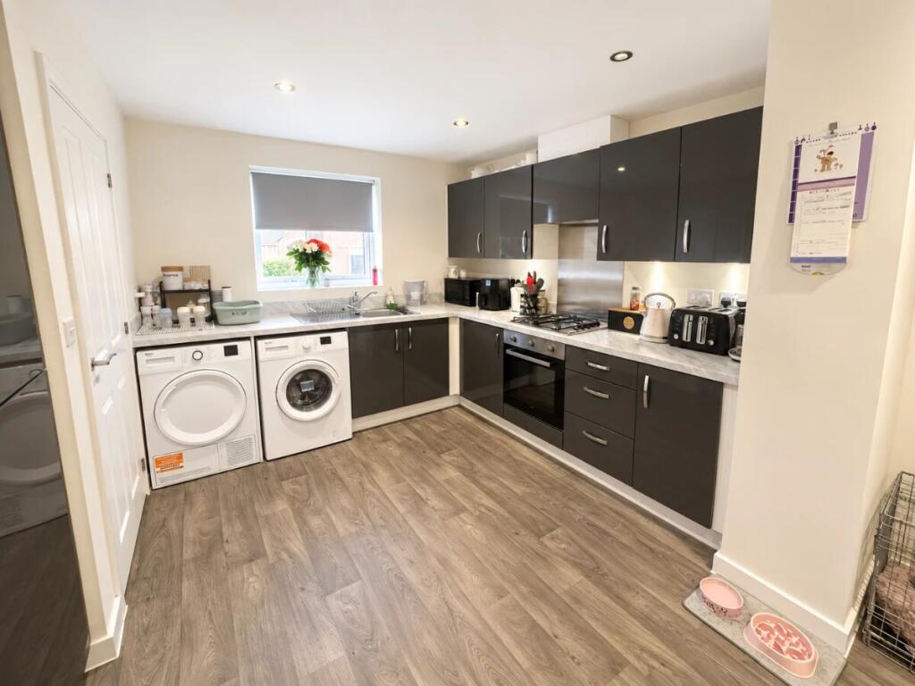 House in Doncaster - View 3