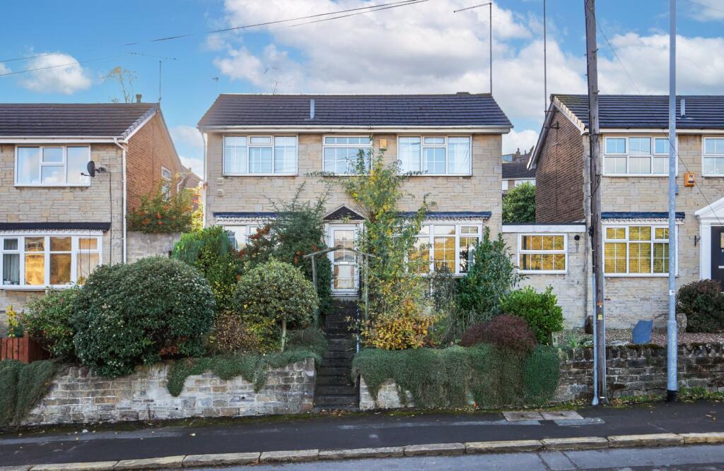 Main image of property: Low Lane, Horsforth, Leeds, West Yorkshire, LS18