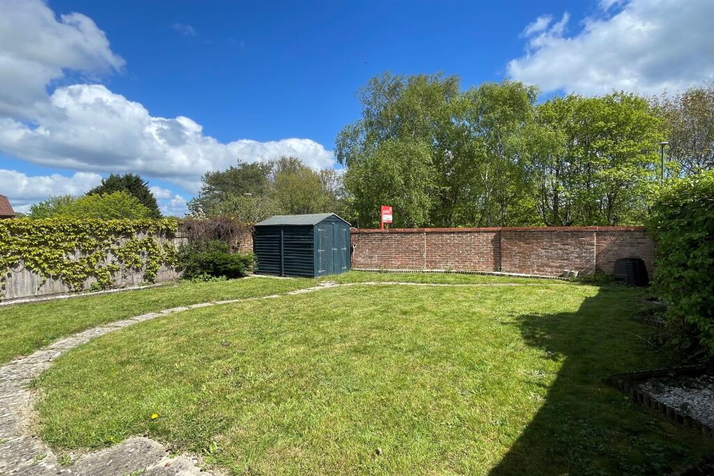 House in Holdenhurst, Littledown, Bournemouth - View 2