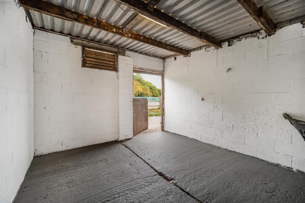 Land and Stables to the South East of West Lodge, Lower Machen, Newport, NP10 8GG - View 5