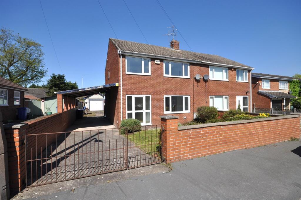 Main image of property: Lower Kenyon Street, Thorne
