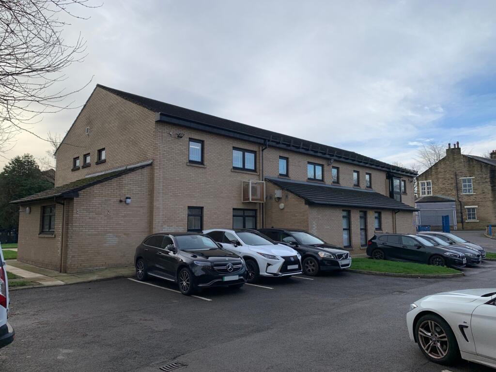 Main image of property: Manningham Health Centre, Lumb Lane, Bradford, West Yorkshire, BD8