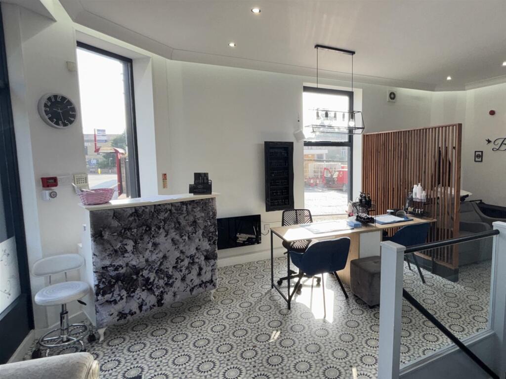 Beauty, Therapy & Tanning, West Yorkshire