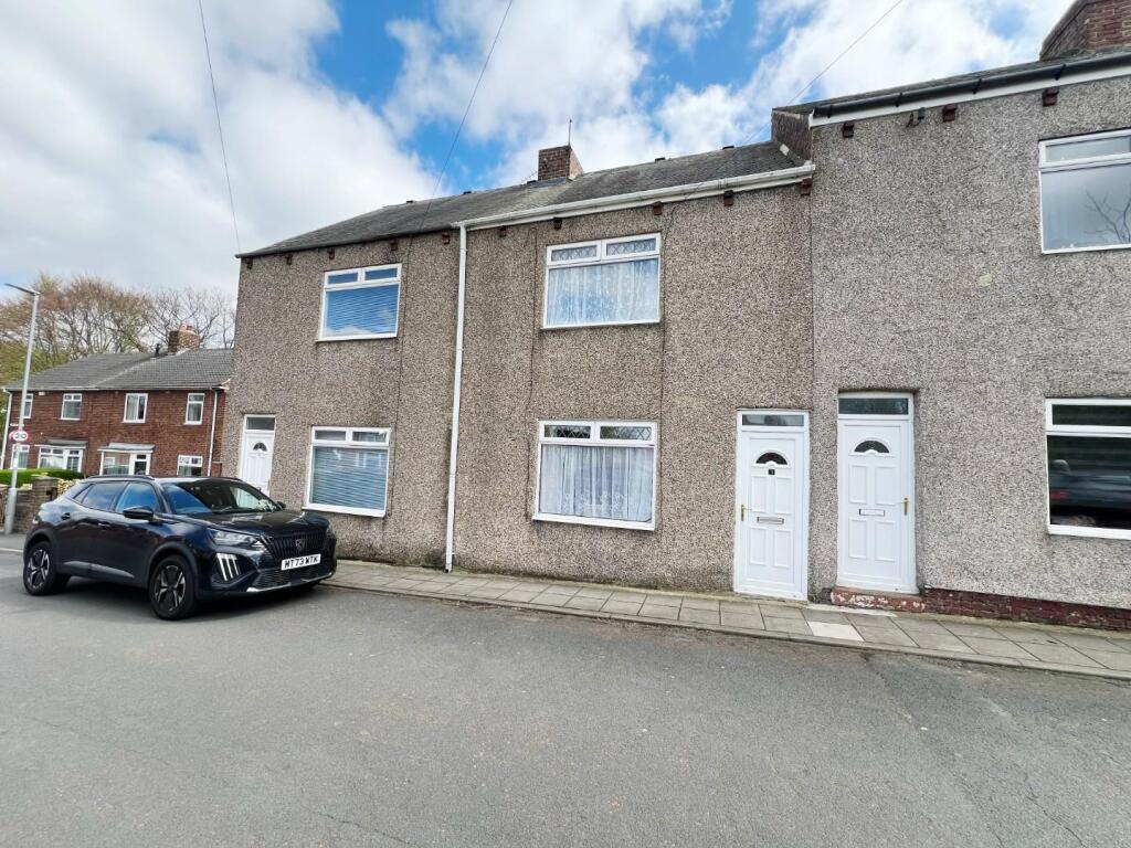 3-bed terraced on Jackson Street, Spennymoor, £40,000