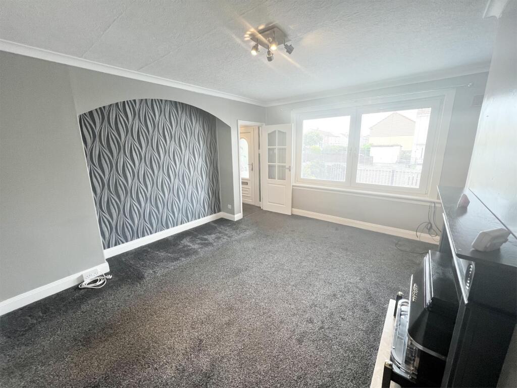 House in Kilmarnock, North Ayrshire - View 2