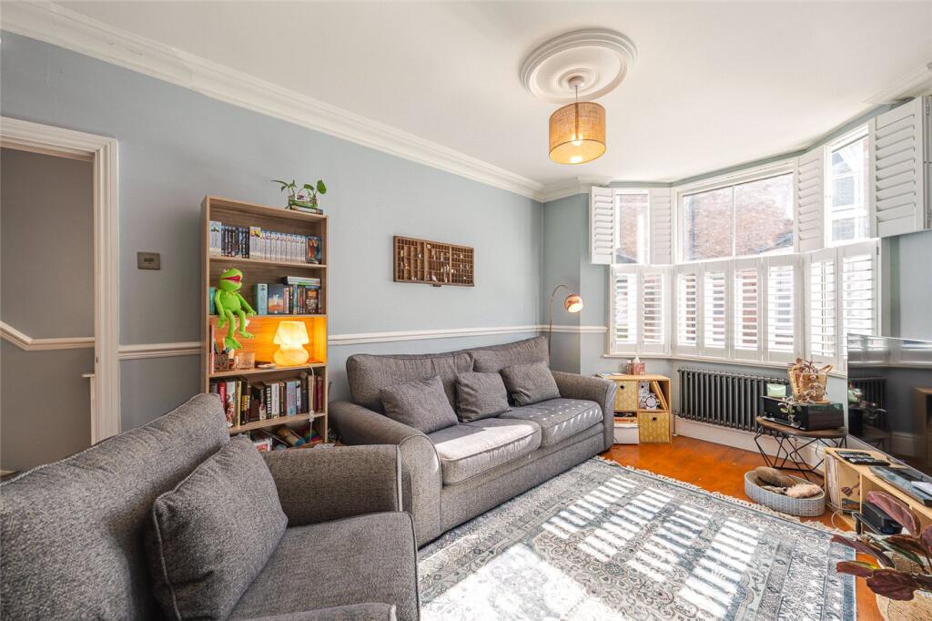 Glebe Place, Leamington Spa, Warwickshire, CV31 photo 4