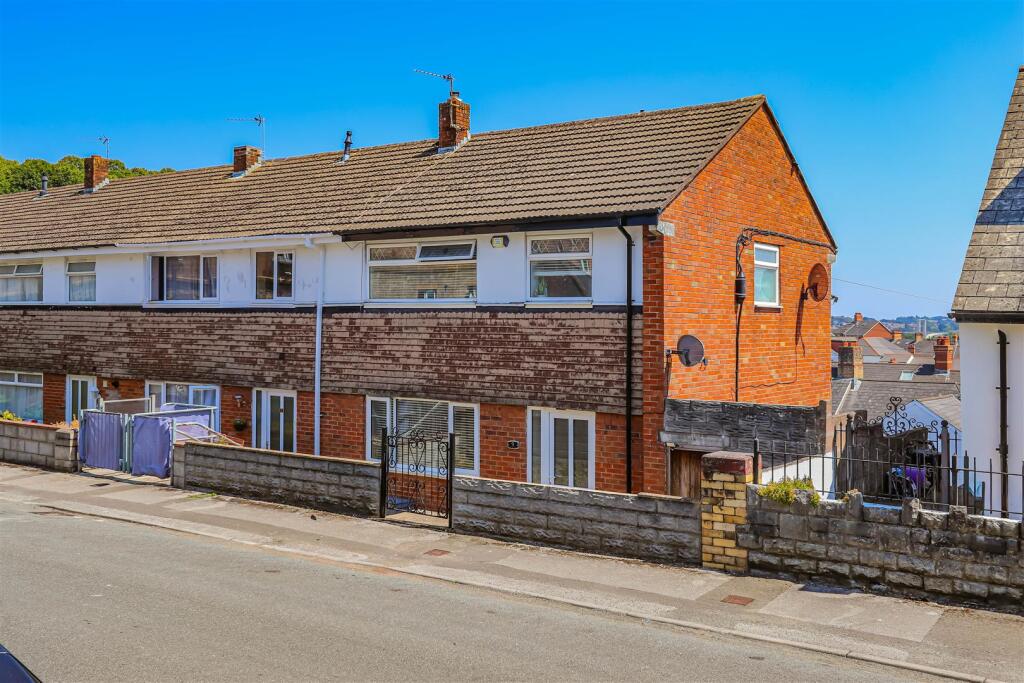 Main image of property: Pontypridd Street, Barry