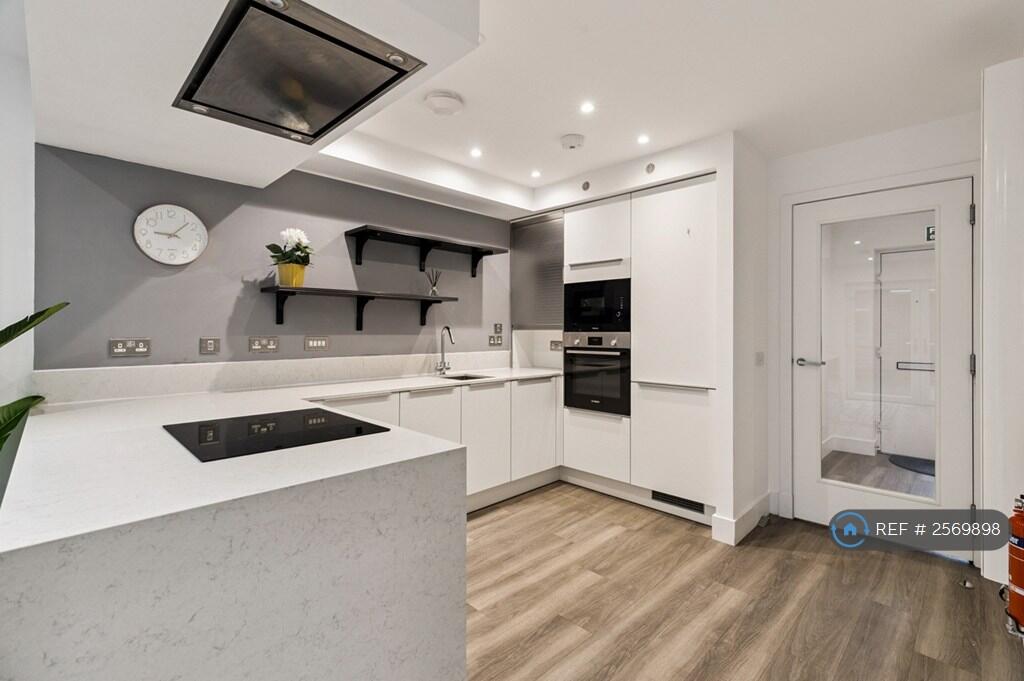 House in Glasgow, Ibroxholm, Cessnock - More