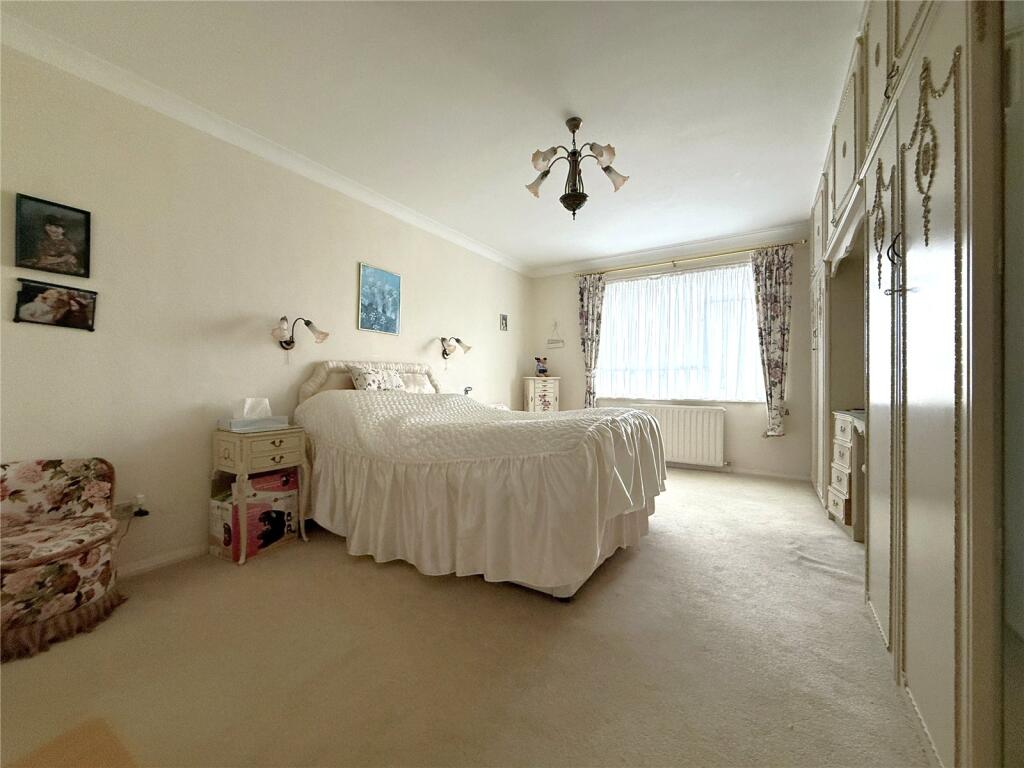 Apartment in Eastbourne, Little Chelsea, Meads - More