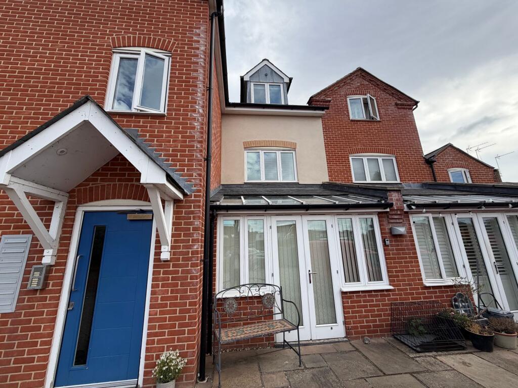 Apartment in Ipswich - View 5