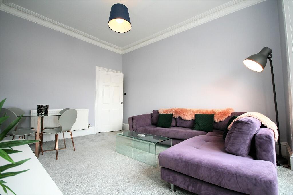 Apartment in Glasgow, Eastfield - View 4