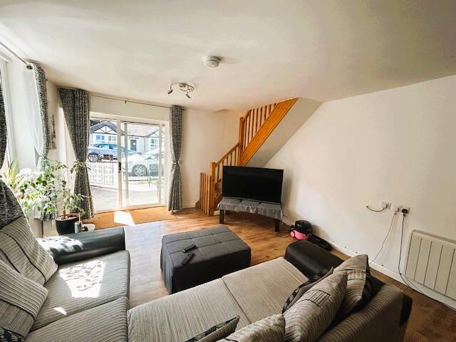 Beach Road West, Felixstowe, IP11 photo 4