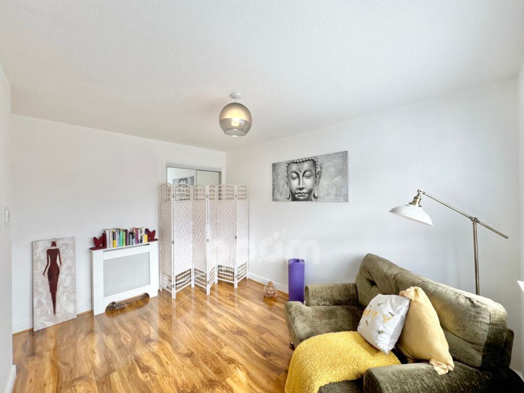 House in Paisley, Renfrewshire - View 5
