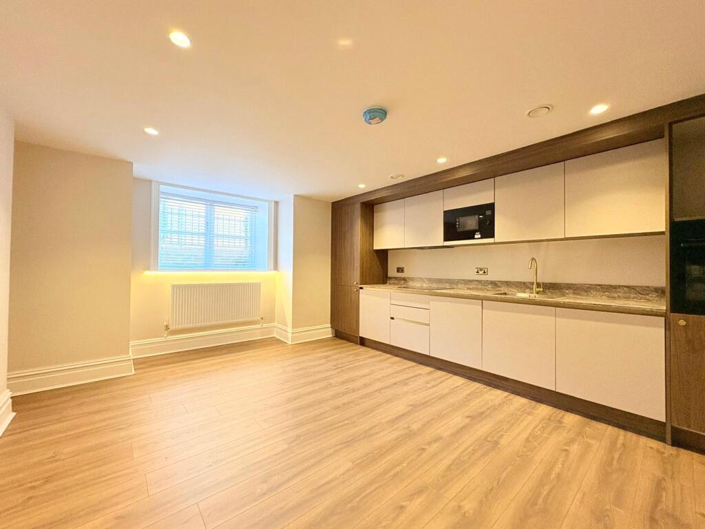 Main image of property: Ullet Road, Princes Park, Liverpool, Merseyside, L8
