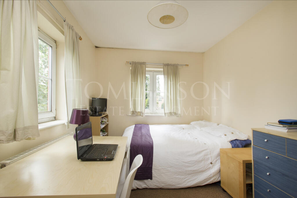 House in Nottingham - View 5