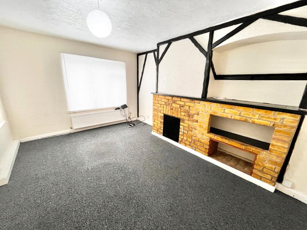 Apartment in Southend-on-Sea - View 2