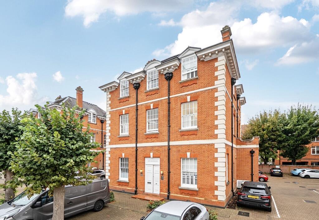 Apartment in Stevenage