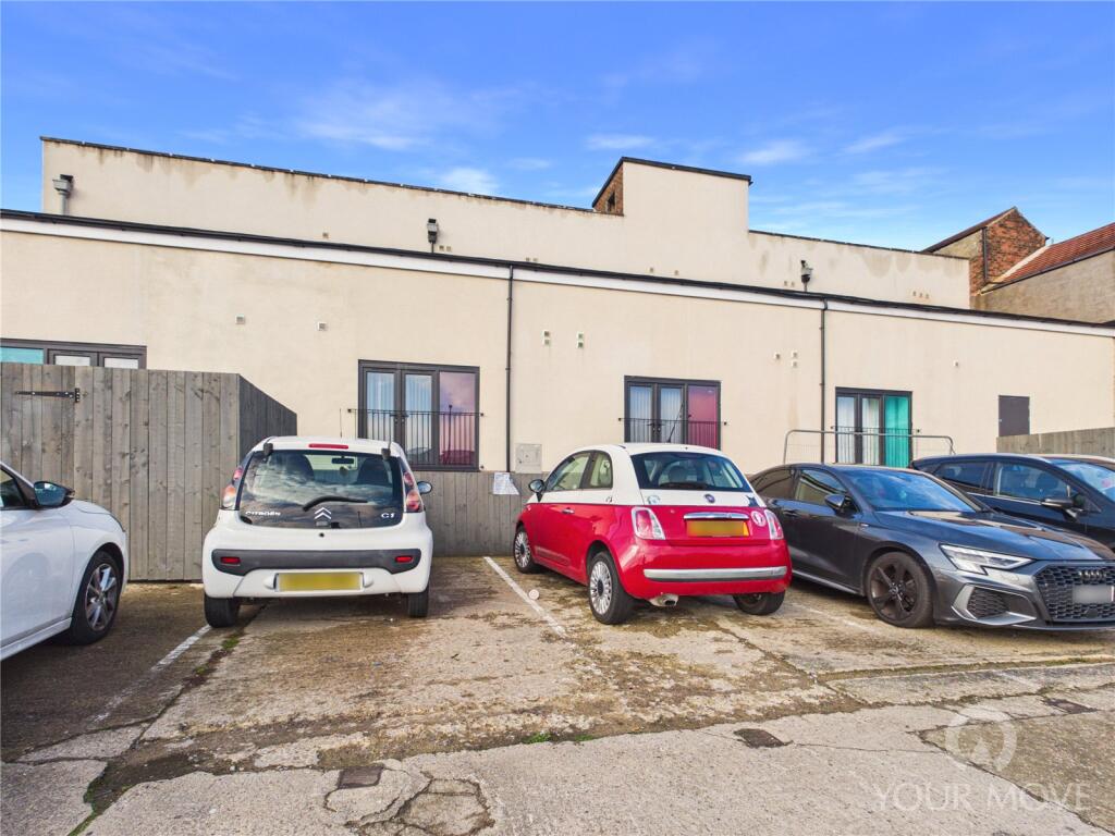 Apartment in Darlington - More