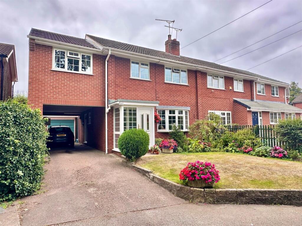 4-bed semi-detached on Whitehouse Lane, Nantwich, Cheshire, £340,000
