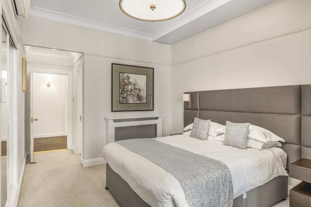 4 bedroom flat for rent