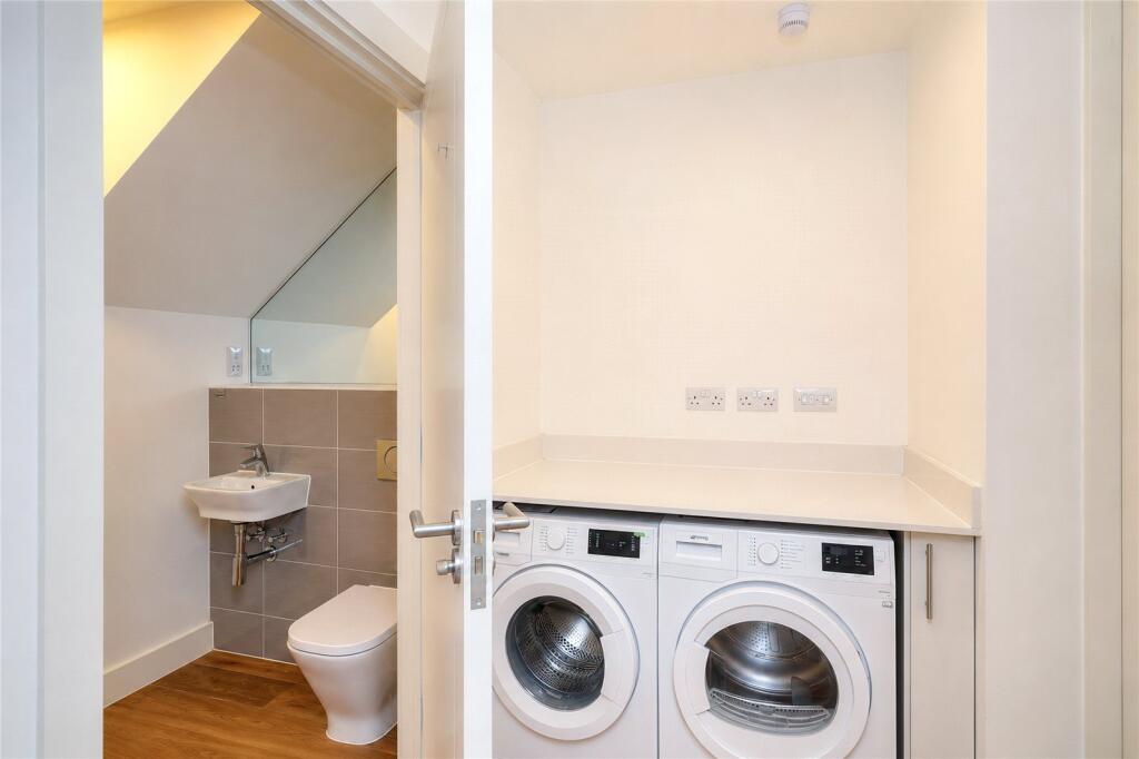 House in Cambridge, Trumpington - View 5