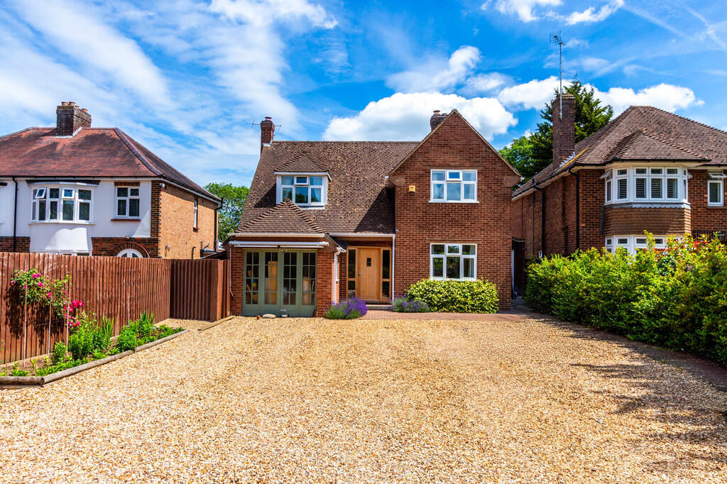 Windmill Banks, Higham Ferrers - View 3