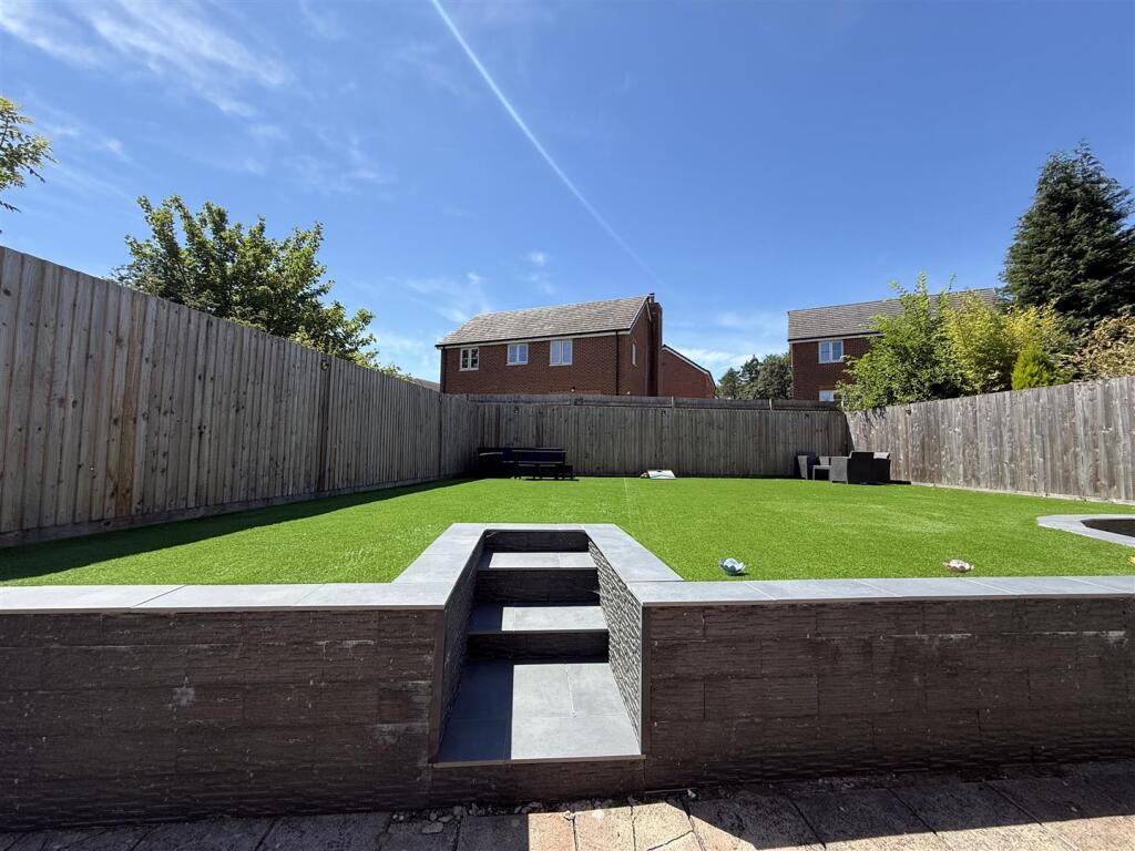 Brynderwen Villas, Aberdare photo 4
