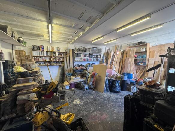 Unit 16 Brook Lane (3)