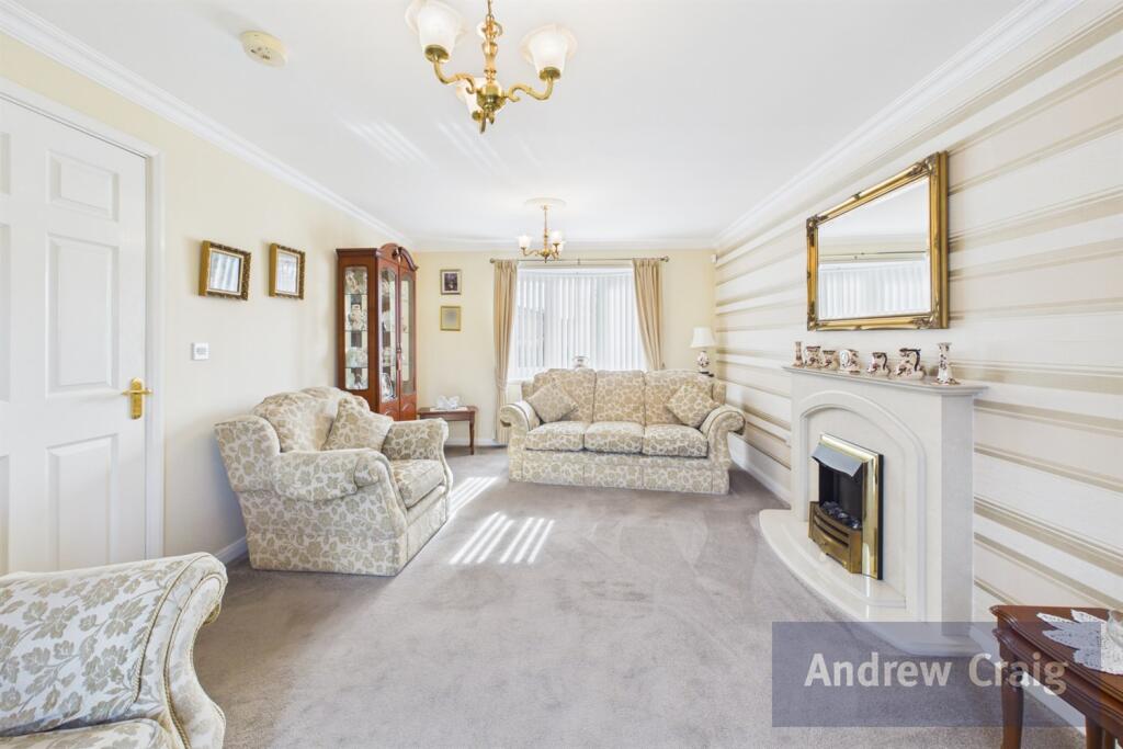 House in Sunderland, Castletown - View 2