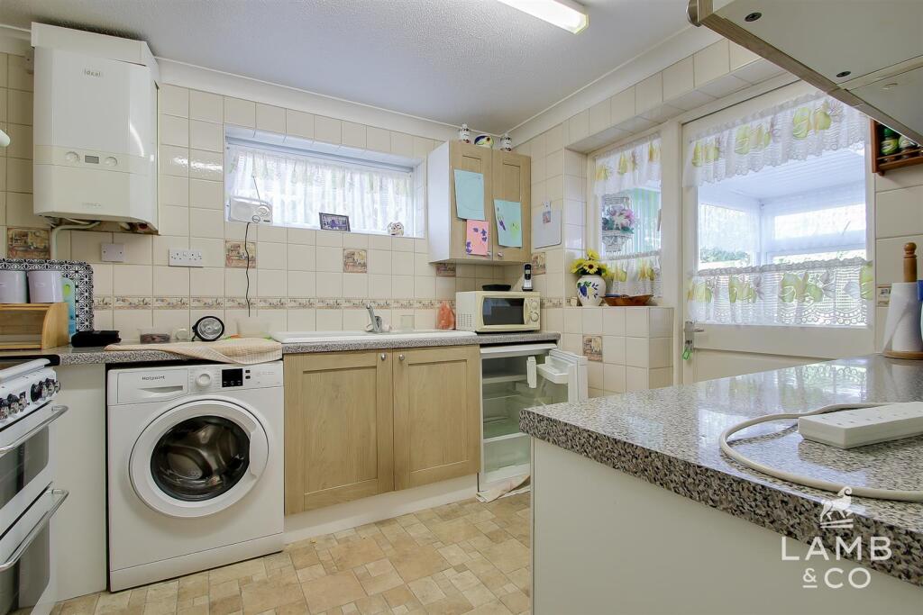 House in Clacton-on-Sea, Great Clacton - View 4