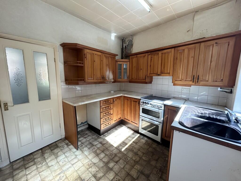 Edmund Street, Walsden, Todmorden photo 4