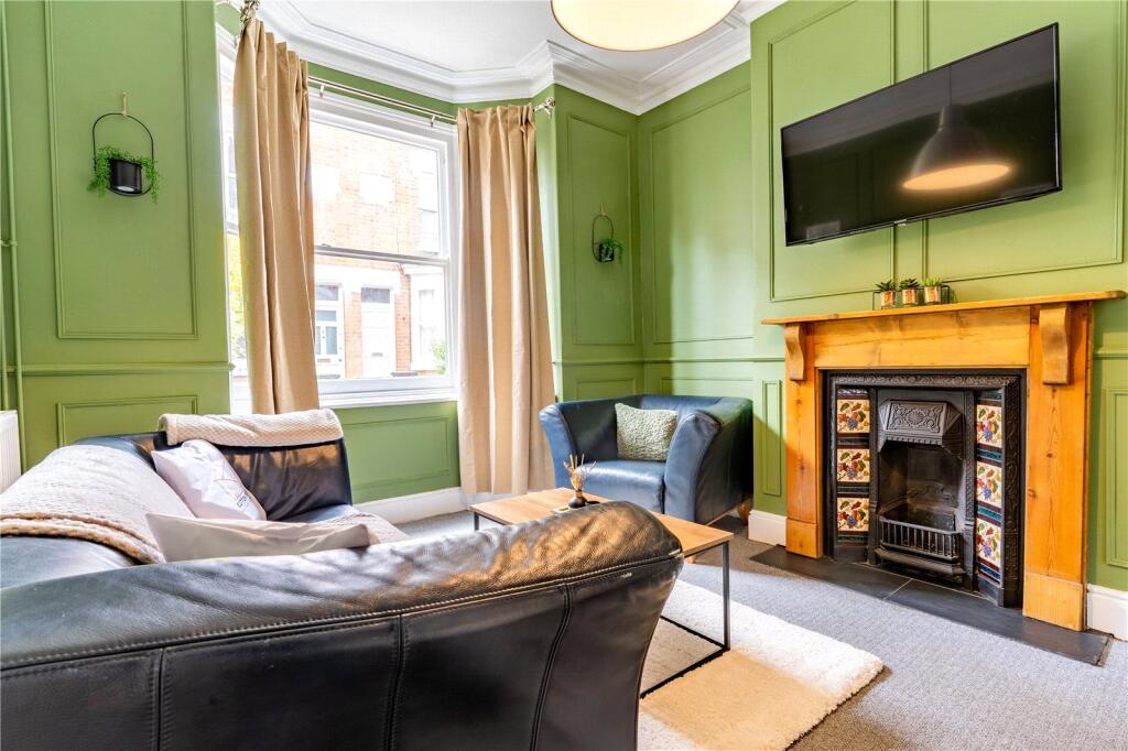 House in Leicester, City of Leicester - View 2