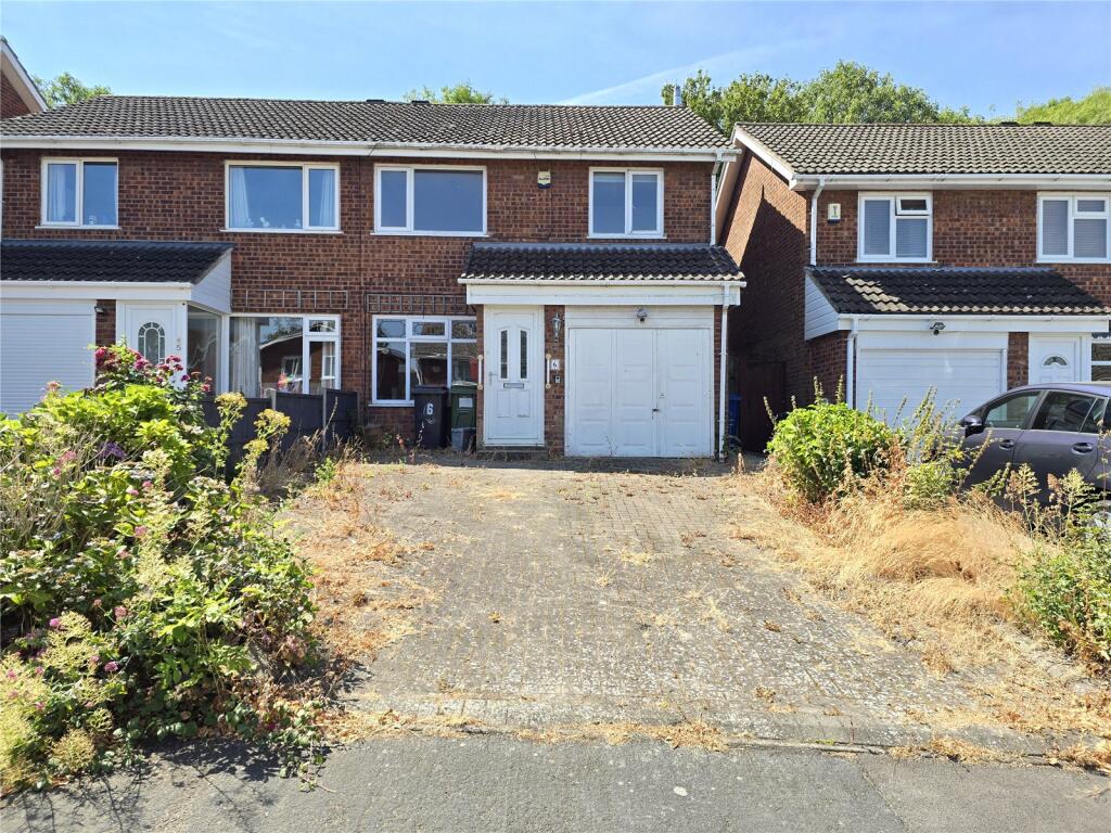 Main image of property: Clematis, Tamworth, Staffordshire, B77