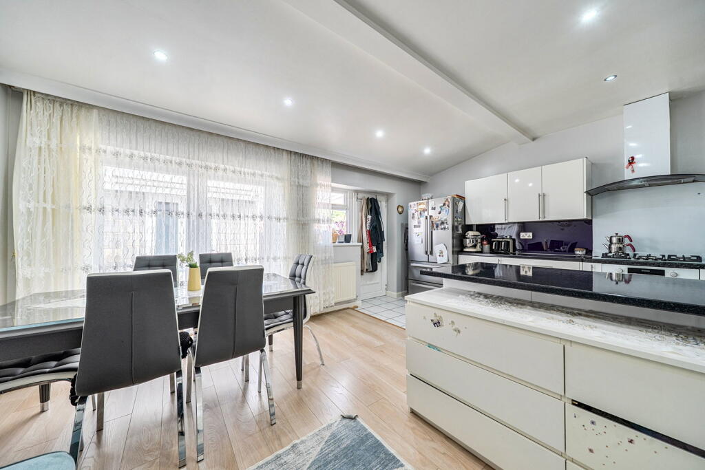 House in Reading - View 4