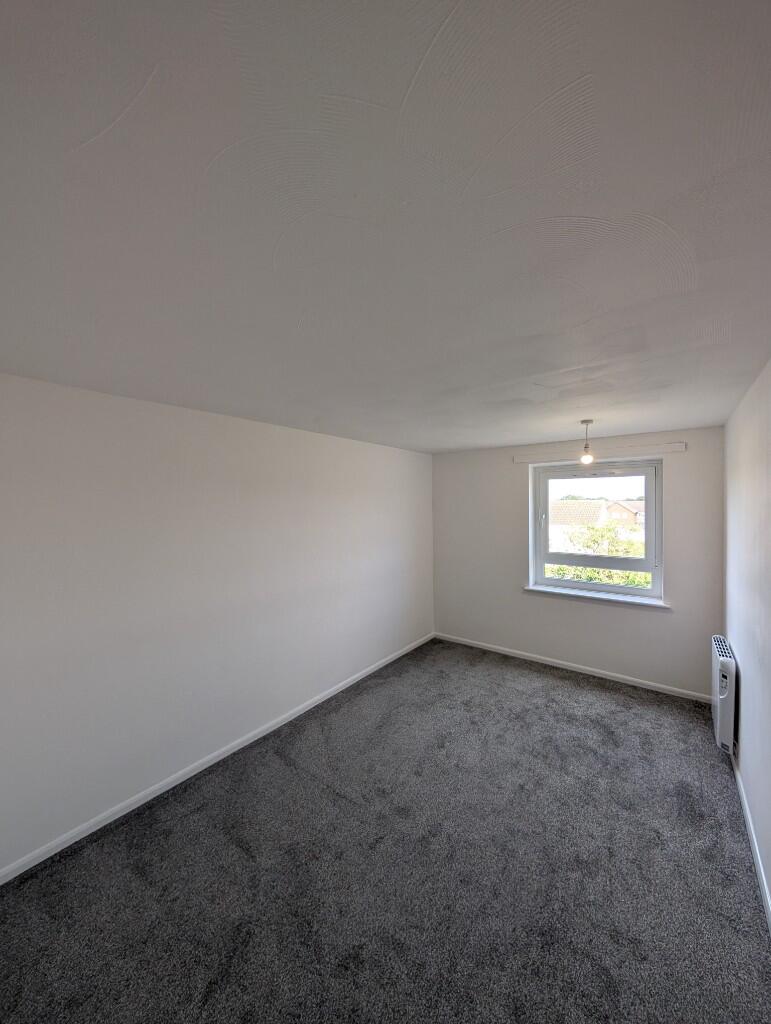 Apartment in Adur, Southwick - More