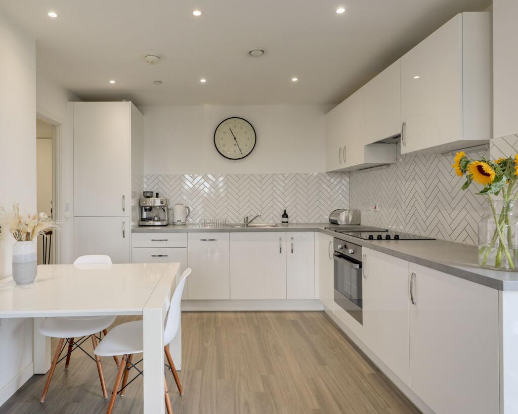 Apartment in London - View 4