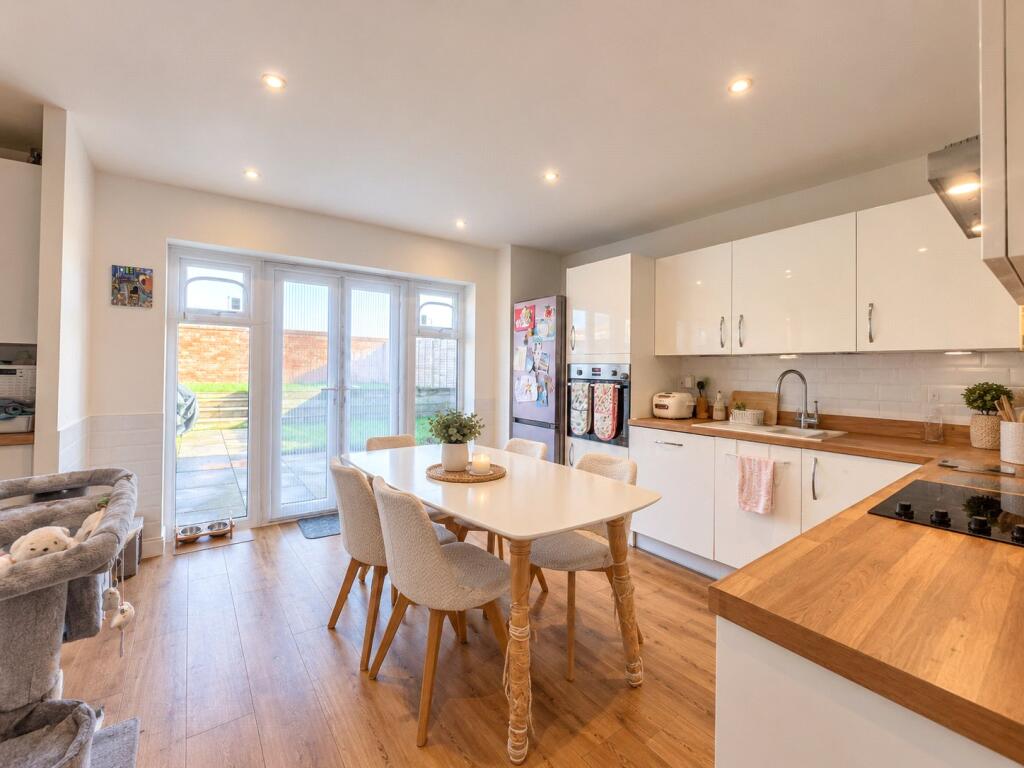 House in Swindon - View 5