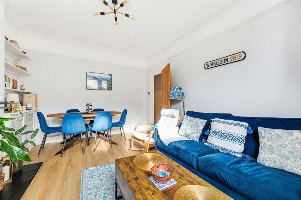 Apartment in London - View 5