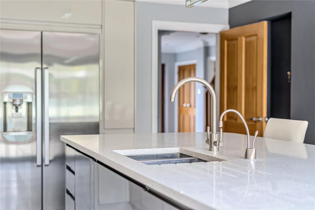 Additional image 22 of Bradmore Way, Brookmans Park, Hatfield, Hertfordshire, AL9
