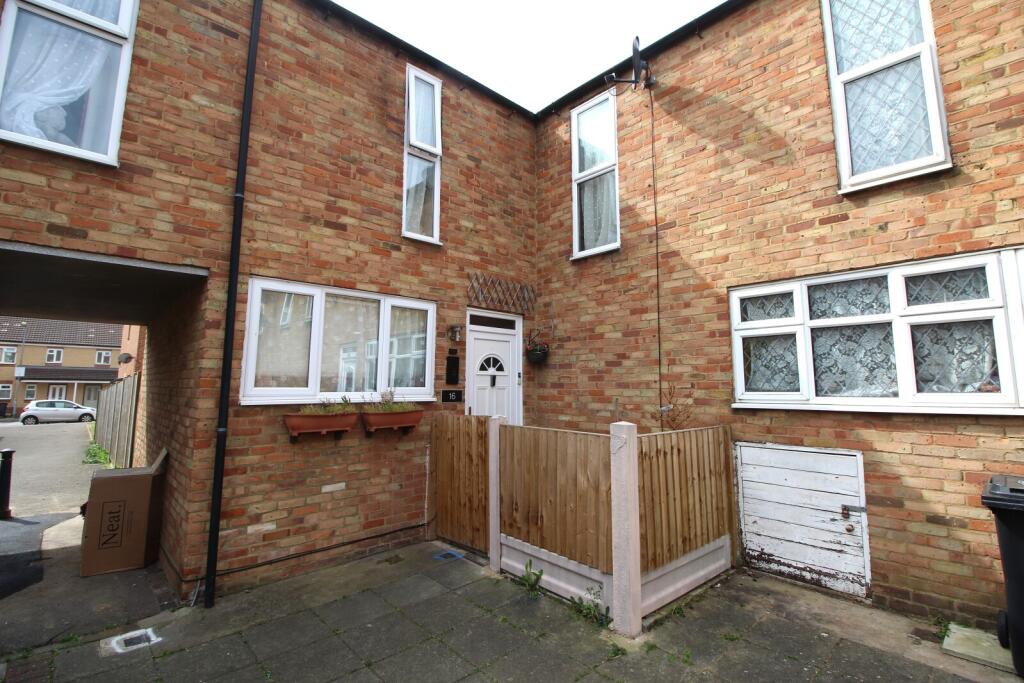 Main image of property: Baker Close, SS15