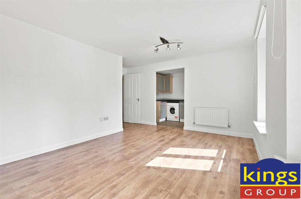 Apartment in London - View 2