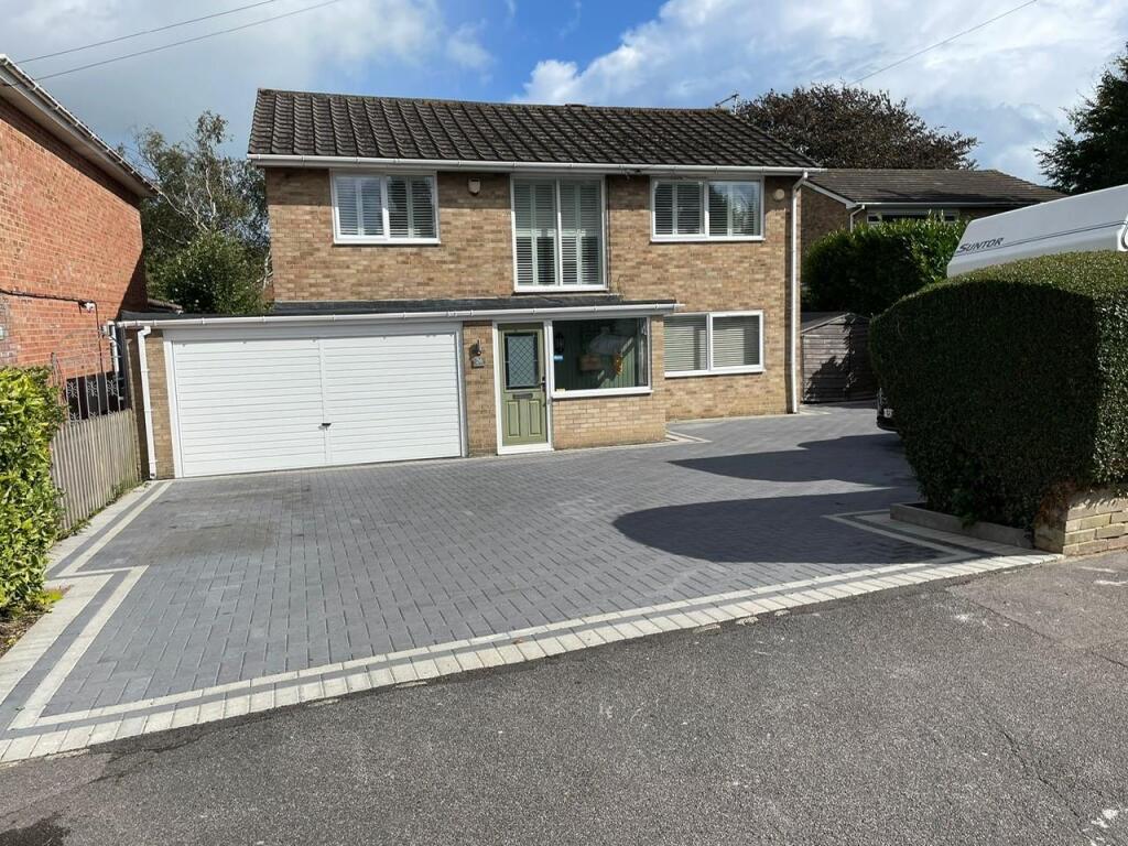 Main image of property: Cornwallis Avenue, Folkestone