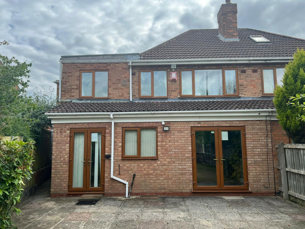 Additional image 3 of 1264 Yardley Wood Road, B90